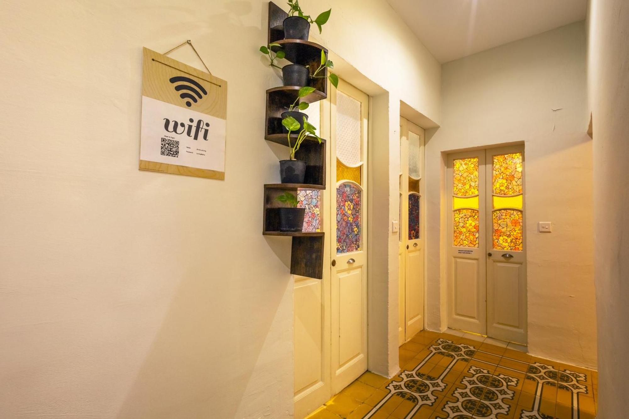 Quiet Ensuite Budget Twin Room Sliema Exterior photo